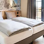 Luxury With Sauna, 200 M From The Area * Winterberg