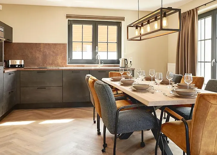 Villa Luxury With Sauna, 200 M From The Area *